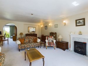 Sitting Room- click for photo gallery